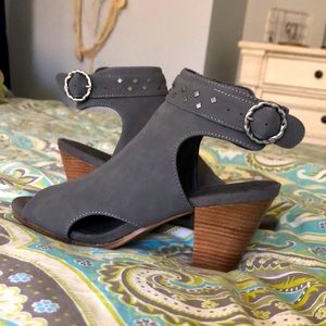 BareTraps Grey Shoes
